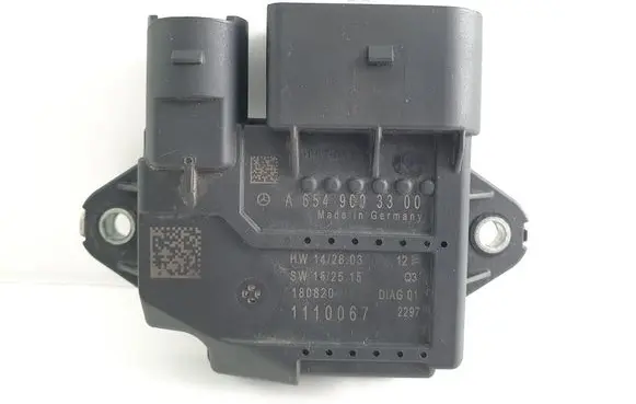 Mercedes-Benz Sprinter W907 W910 Glow plug pre-heat relay A6549003300