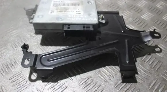 BMW 7 F01 F02 F03 F04 Antenna control unit 925434301