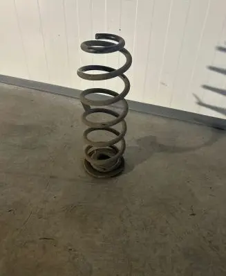 KIA Stonic Rear coil spring 55335H8FA0
