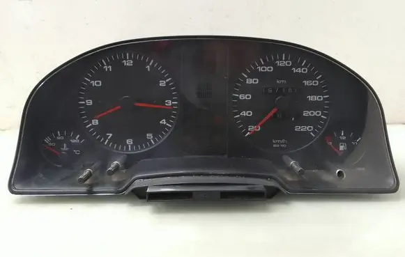 Audi 80 90 S2 B4 Speedometer (instrument cluster) 893919067
