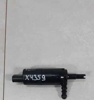 Audi A4 S4 B7 8E 8H Headlight washer pump 3B7955681