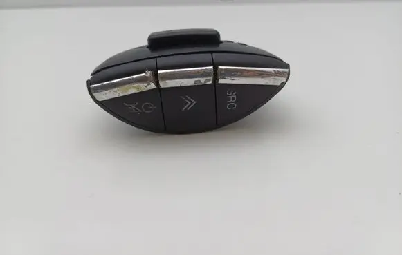 Chevrolet Evanda Steering wheel buttons/switches