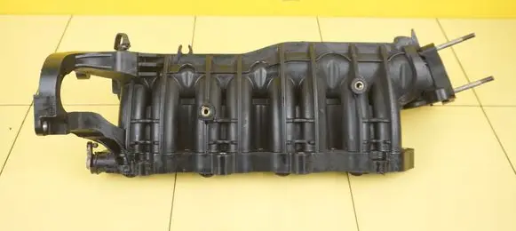 KIA Ceed Intake manifold SSACY D4FB