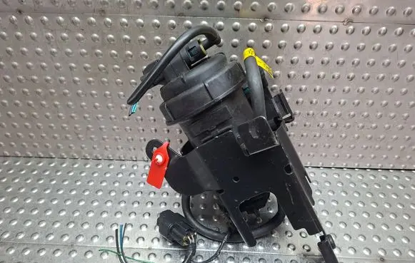 Opel Antara Fuel filter housing S27624898 96629454