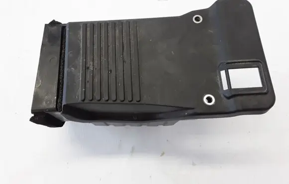 Battery bracket