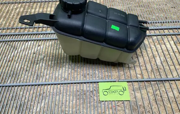 Mercedes-Benz G W461 W463 1st Gen Coolant expansion tank/reservoir A2205000049 2205000049