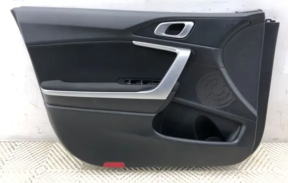 KIA Xceed Front door card panel trim 