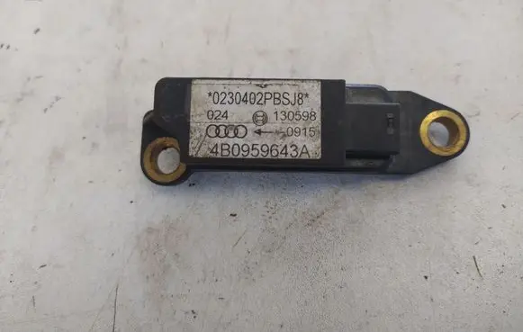 Audi A6 S6 C5 4B Airbag deployment crash/impact sensor 4B0959643A