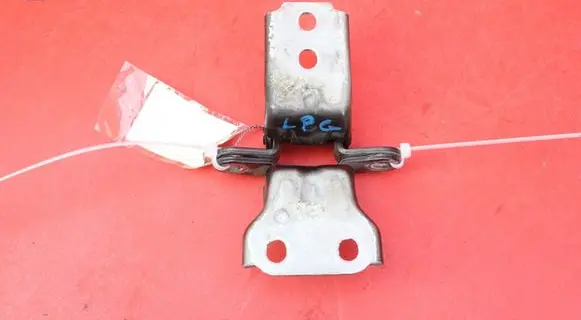 Front door hinge set