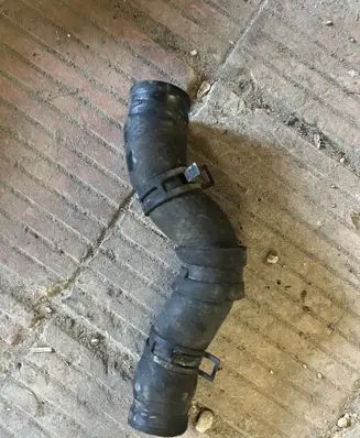 Toyota RAV 4 (XA20) Engine coolant pipe/hose