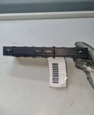 BMW 5 E60 E61 Seat heating switch 6952479