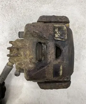 Citroen C4 Grand Picasso Front brake caliper 9670615080