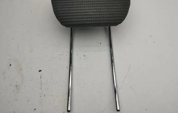 Mercedes-Benz B W245 Rear seat headrest 