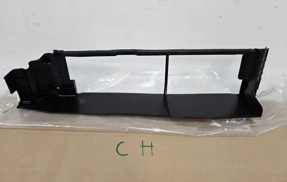 Hyundai Tucson IV NX4 Intercooler air guide/duct channel 29150