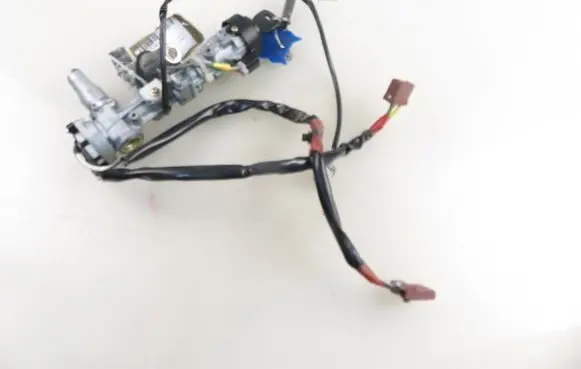 Honda CR-V Ignition lock