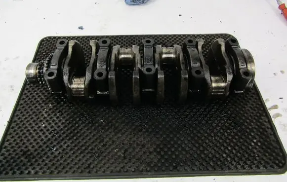 Ford Mondeo Mk III Crankshaft 