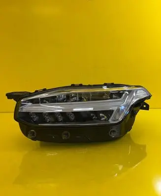 Volvo XC90 Headlight/headlamp 32228296