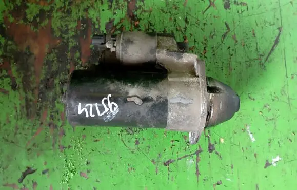 Mercedes-Benz Vaneo W414 Starter motor