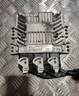 Ford Mondeo MK IV Engine control unit/module 7G9112A650UF EU6F 5WS40595F