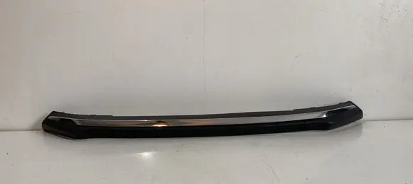 Toyota RAV 4 (XA40) Front bumper lip 5271142040