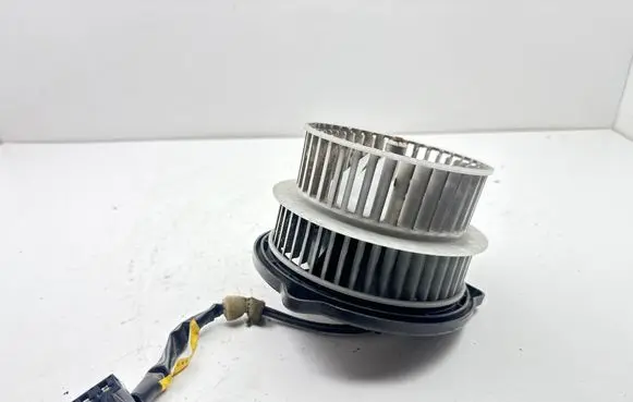 Toyota Prius (XW20) Heater fan/blower 2464511650