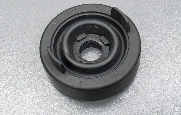 Suzuki Swift II Headlight/headlamp dust cover P3032