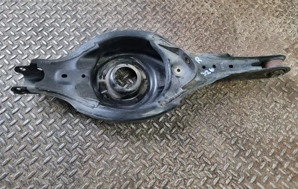 Mazda CX-5 II Rear upper control arm/wishbone