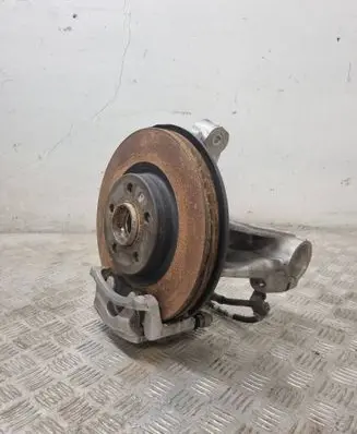 Volvo XC40 Front wheel hub spindle knuckle 8888792308 32217578 32221857