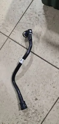 BMW 5 F10 F11 Vacuum line/pipe/hose 8572037