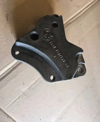 BMW 7 E65 E66 Power steering pump mounting bracket 7787538