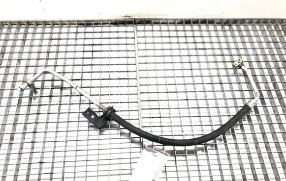 Subaru Legacy Air conditioning (A/C) pipe/hose