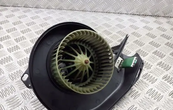Opel Meriva A Front door blower motor 