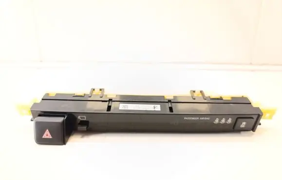 Toyota RAV 4 (XA40) Hazard light switch 8395042230