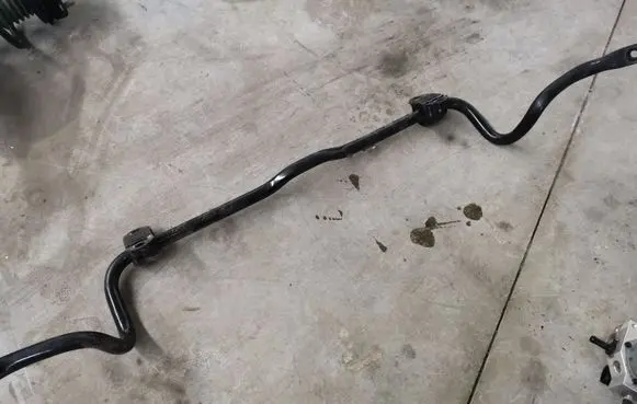 Front anti-roll bar/sway bar