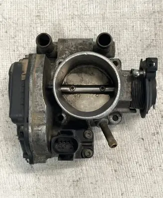 Audi A4 S4 B5 8D Throttle valve 408237212002