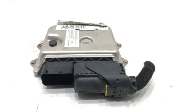 Fiat Bravo Engine control unit/module ECU 51886081