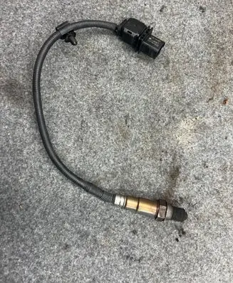Opel Astra J Lambda probe sensor 1928404687