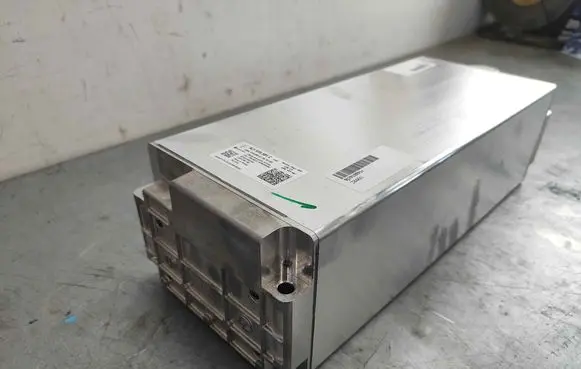 Porsche Taycan 9J1 Hybrid / Electric Car Battery Cell 9J1915591C