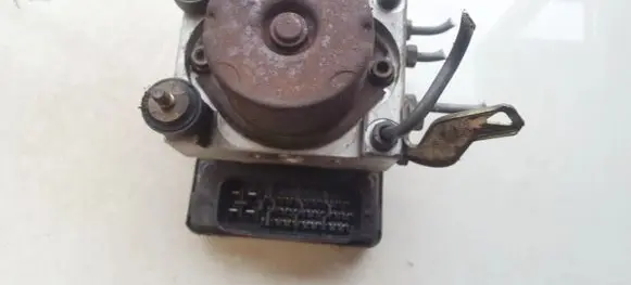 Toyota Yaris ABS Pump 8954152030 89541-52030