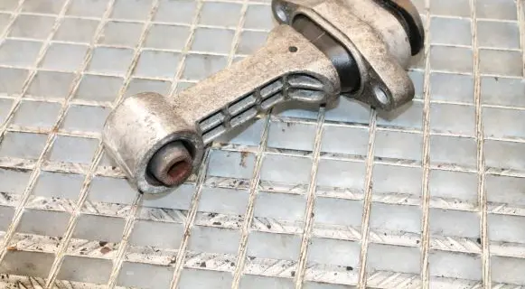 KIA Ceed Engine mount bracket 21950A5000