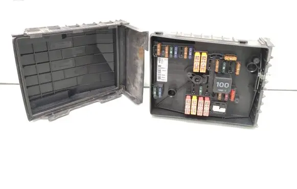 Fuse box set