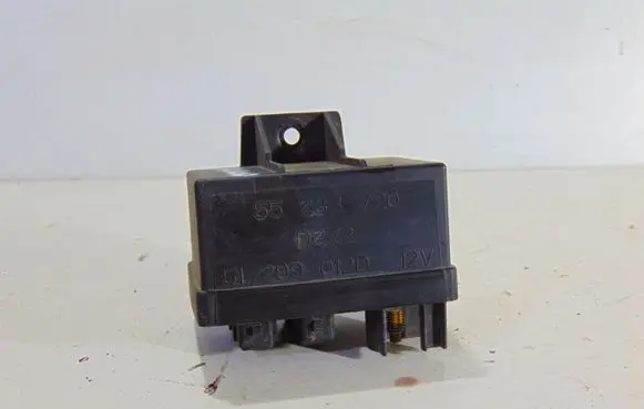Peugeot Bipper Glow plug pre-heat relay 55233720