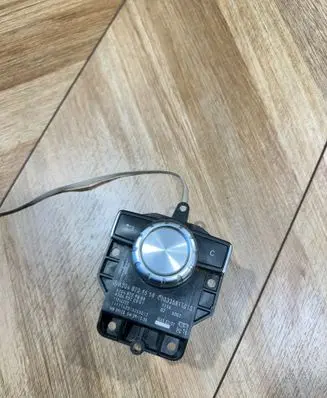 Mercedes-Benz C W204 Multifunctional control switch/knob A2048709558 A2048709658 11214222