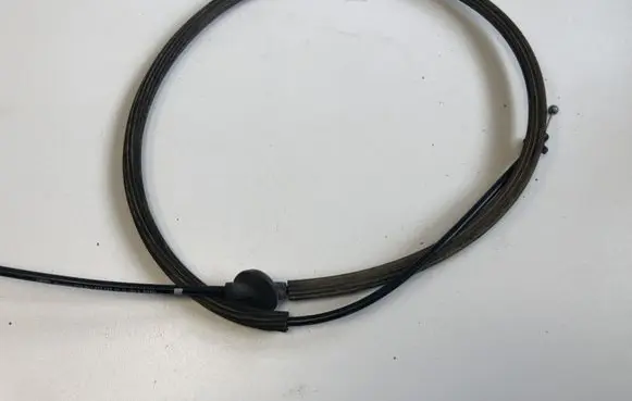 Audi A4 S4 B8 8K Engine bonnet/hood lock release cable 8K1823535