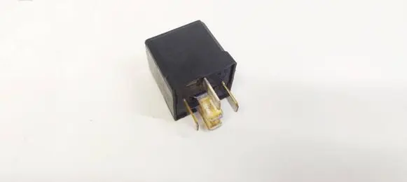 Chrysler 300 - 300C Other relay 04727370AA 50732