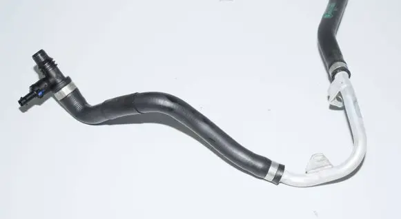 BMW X5 F15 Engine coolant pipe/hose 8573715 3169048