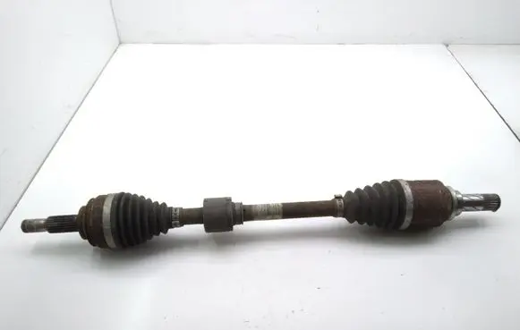 Renault Clio IV Front driveshaft