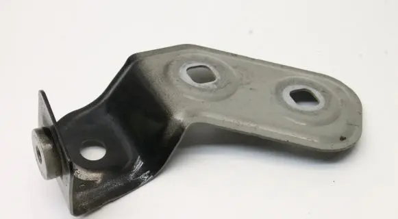 BMW i4 Fender mounting bracket 7486803
