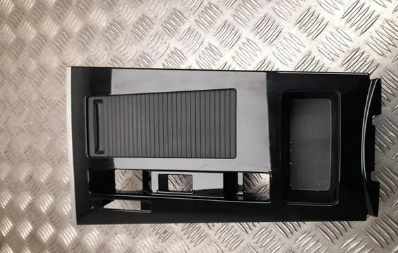 Opel Astra L Cup holder back 9841362780