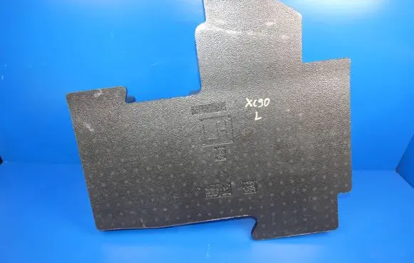 Volvo XC90 Trunk/boot floor carpet liner 32332242 91131504
